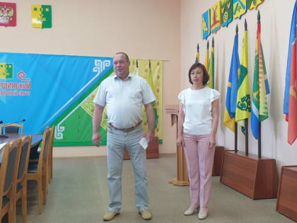 Вручение подарочных комплектов «Подарок новорожденному» семьям Шемуршинского муниципального округа