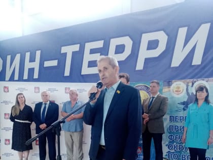 Соревнования по водному полу выиграли соседи ядринцев