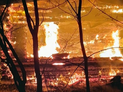 В Красноармейском районе при пожаре погиб пенсионер