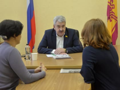 Леонид Черкесов поможет с организацией площадки для занятий детей с ДЦП