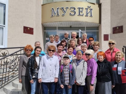 Получатели  социальных услуг  Новочебокскарского центра социального обслуживания населения  посетили героико-патриотическую, интерактивную выставку «Герои Чувашии. Прошлое и настоя