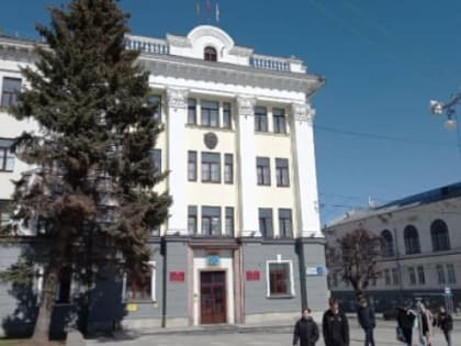 В Чувашии досрочно ушел в отставку глава администрации Чебоксар Денис Спирин