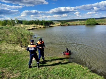 В преддверии купального сезона спасатели республиканской поисково-спасательной службы проводят водолазное обследование водоемов Чувашии