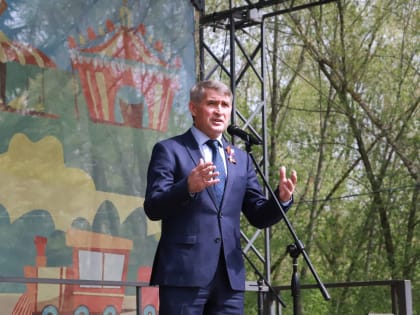 Активисты партии приняли участие в праздновании Первомая