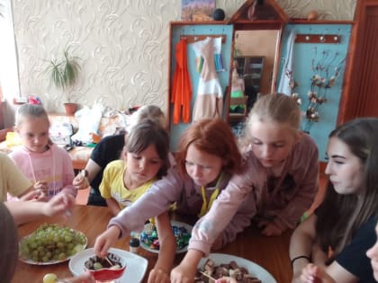 Развлекательно – игровая программа «Шоко-бум!» в Стемасском СДК