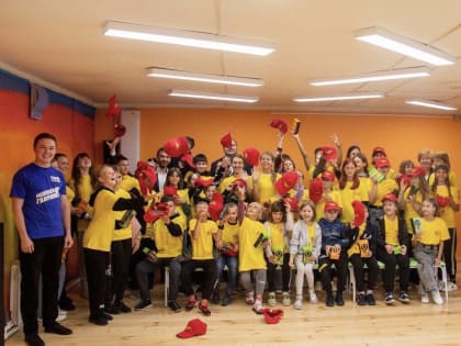 Руководитель Чувашского регионального отделения встретился с детьми из Бердянска