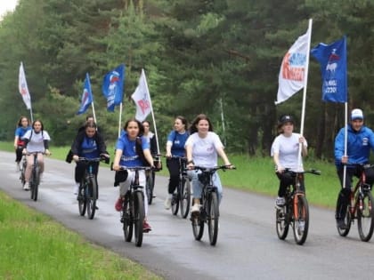Молодогвардейцы из Комсомольского провели велопробег в рамках марафона «Сила России»