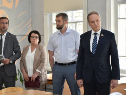 Сенатор Российской Федерации Николай Владимиров посетил Алатырский муниципальный округ и провел прием граждан