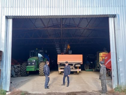 Начальник Гостехнадзора Чувашии Владимир Димитриев посетил Вурнарский муниципальный округ