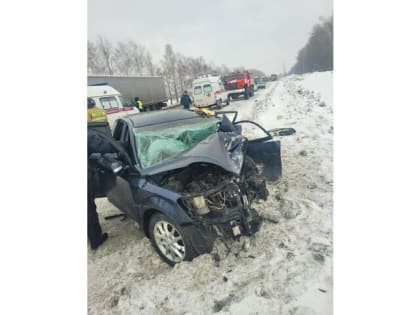 На М7 при столкновении двух автомобилей 5 ранено, 1 погиб