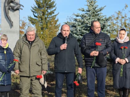 В Мариинско-Посадском округе почтили память жертв Эльбарусовской трагедии