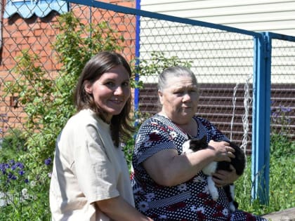 Игорь Семёнов поздравляет с Днем социального работника