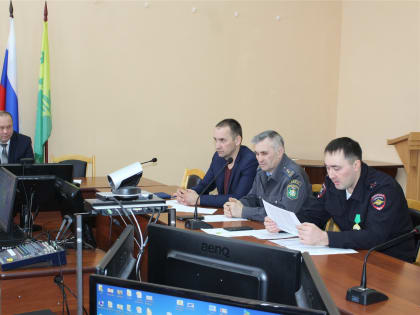 Заседание комиссии по обеспечению безопасности дорожного движения в Шемуршинском муниципальном округе