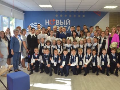 Леонид Черкесов поздравил учащихся и коллектив чебоксарской школы № 59 с Днем знаний