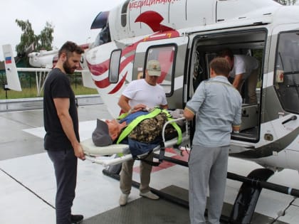 Пациента с инсультом экстренно транспортировали в столицу Чувашии