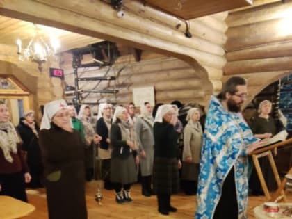 О буднях и праздниках: состоялось очередное собрание православного сестричества