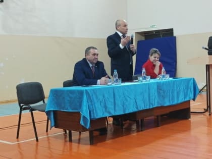 Глава Батыревского муниципального округа участвовал на собрании граждан в Тойсинском территориальном отделе