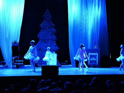 «Щелкунчик и мышиный король» показан на сцене городского Дворца культуры