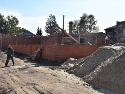 Выездное совещание на объекте «Реконструкция здания Детской школы искусств»