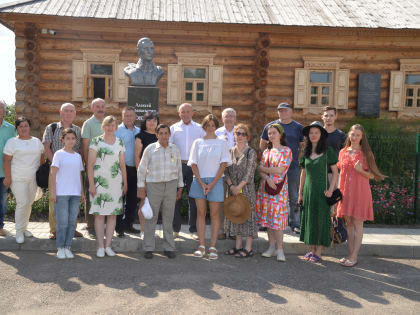 В Батыревском районе открылся XV международный Кокелевский пленэр