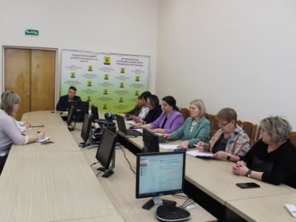 В администрации Шумерлинского муниципального округа прошло еженедельное совещание руководителей образовательных учреждений