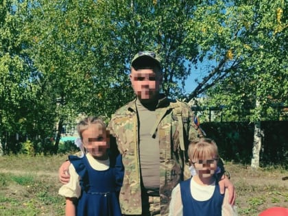 В Чувашии водитель автомобиля скорой помощи приехал с СВО на первый звонок дочери