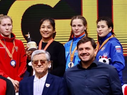 Чувашская спортсменка стала серебряным призером Международного турнира по вольной борьбе