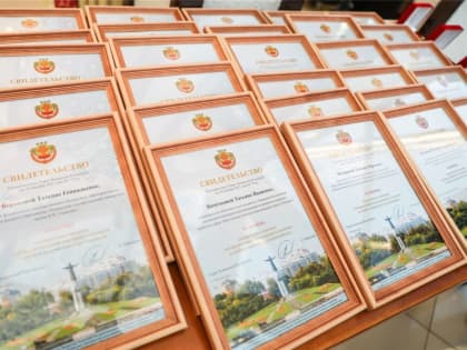 Поздравляем студентов, удостоенных стипендии Главы Чувашской Республики