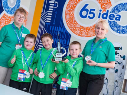 Команда «Startiki65» чебоксарской школы 65 стала участником Национального чемпионата по робототехнике в Екатеринбурге