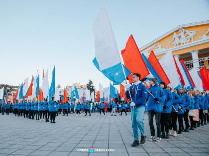 «Россия. Крым. Донбасс. Своих не бросаем» – Чувашия отметила воссоединение Крыма с Россией