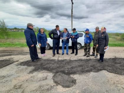 «Безопасные дороги»: Партийный десант проверил дороги Ядринского и Красночетайского округов