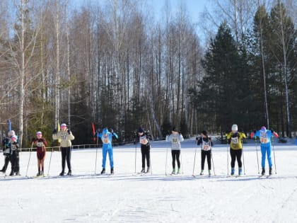 Снег мал, да лыжник удал!