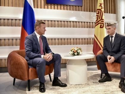 Глава Чувашии провел встречу с министром транспорта России