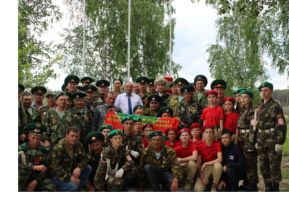 В День пограничника в д. Карабай-Шемурша состоялось открытие памятника воинам- пограничникам