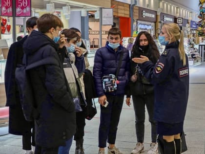 Детям до 14 лет вновь запретят ходить в ТЦ