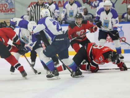 Битва за место в восьмерке восточного дивизиона Первенства НМХЛ обостряется