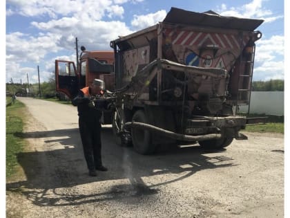В муниципалитете продолжается ямочный ремонт
