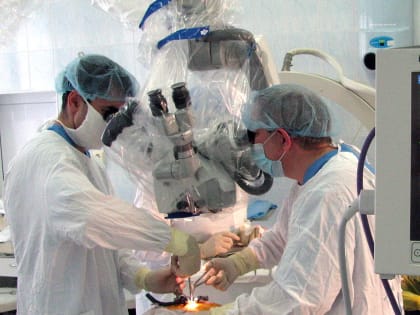 В Чувашии хирурги проводят операции на позвоночнике малоинвазивным методом