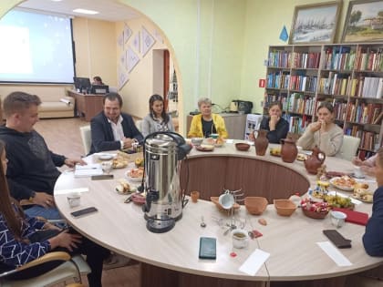 Круглый стол по обсуждению проекта «Гончарная мастерская «Посадский ремесленник»