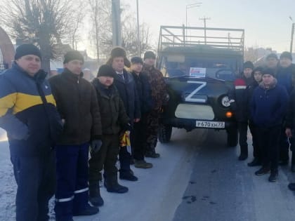 Житель д.Карабай-Шемурша повез автомобиль военнослужащим в зону СВО