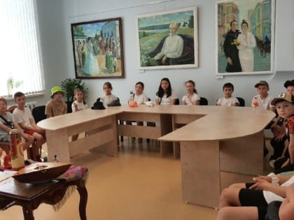 «Я живу в России»