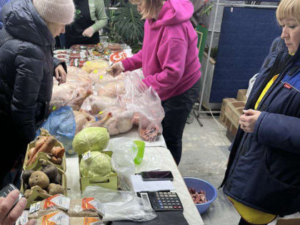 В Новочебоксарске состоялась предновогодняя ярмарка
