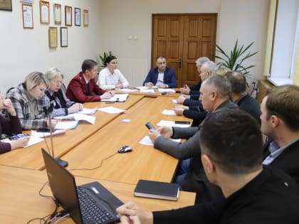 В администрации г. Новочебоксарска прошло совещание по вопросу реализации спиртосодержащей непищевой продукции