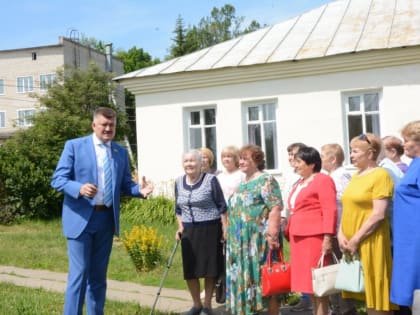 Ветераны отрасли здравоохранения высоко оценили уровень медицины Чебоксарской районной больницы