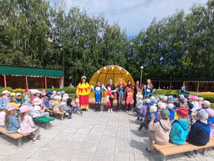 «Детский сад-ВУЗ» - два моста по привлечению молодежи в образовательные учреждения