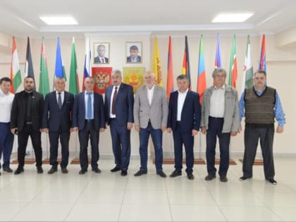 Обсуждены вопросы межнациональных отношений