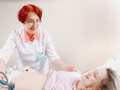 Олег Николаев: в Чувашии – один из самых низких показателей младенческой смертности по всей стране