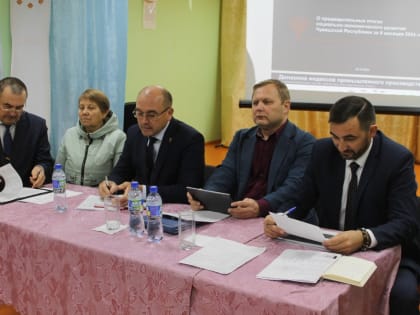 Встречи с жителями: улучшение качества услуг в Чувашии