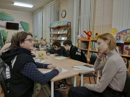 Юнкоры в профиль и анфас