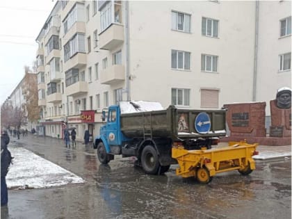 Первый снегопад 2023 года в Чебоксарах дорожники встретили во всеоружии
